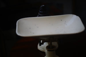 Cream vintage kitchen scales,  with imperial stamped stackable weights