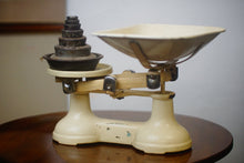 Load image into Gallery viewer, Cream vintage kitchen scales,  with imperial stamped stackable weights