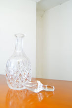 Load image into Gallery viewer, A stunning large crystal port decanter crafted in a classic Georgian style