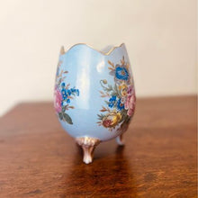 Load image into Gallery viewer, A beautiful Limoges French egg vase, having stunning roses highlighted with gilt on three sides