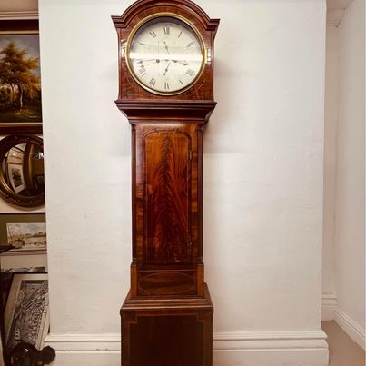 A lovely Scottish late regency flame mahogany loncased regulator clock by Anderson of St Andrews