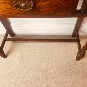 A spectacular Victorian quarter sawn oak antique console table date circa 1850