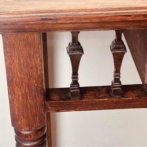 A spectacular Victorian quarter sawn oak antique console table date circa 1850