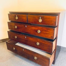 Load image into Gallery viewer, Very attractive mahogany chest of drawers c.1880 with amazing original colour