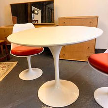 Load image into Gallery viewer, Rudi Bonzanini Mid Century 1960s/70s Dining Table And Pair Of Tulip Chairs embossed to the bases