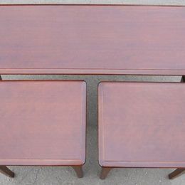 Stag Minstrel mahogany long coffee table with two smaller side tables housed beneath