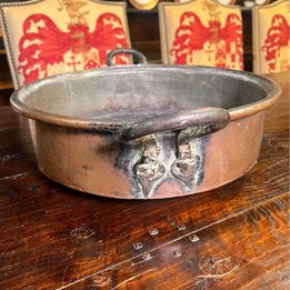 Antique English Country House Braising Pan made from copper