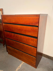 A Dillingham Mid Century Book-Matched Highboy Dresser In Fantastic Condition c 1970