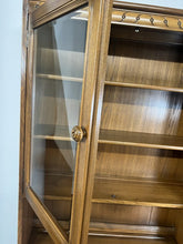 Load image into Gallery viewer, Ercol Golden Dawn Hi Fi Unit With Glazed Bookcase In As New Condition