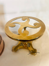 Load image into Gallery viewer, A Fabulous Antique George III Quality Low Copper Kettle With Brass Kettle Stand