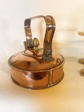 Load image into Gallery viewer, A Fabulous Antique George III Quality Low Copper Kettle With Brass Kettle Stand