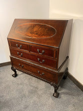 Load image into Gallery viewer, An Antique 20th Century Fine Quality Bureau In Mahogany