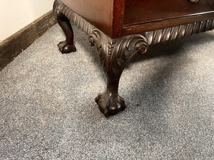 An Antique 20th Century Fine Quality Bureau In Mahogany