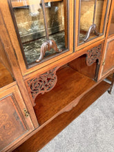 Load image into Gallery viewer, Outstanding Quality Antique Victorian Mahogany &amp; Satinwood Inlaid Display Cabinet – Circa 1880
