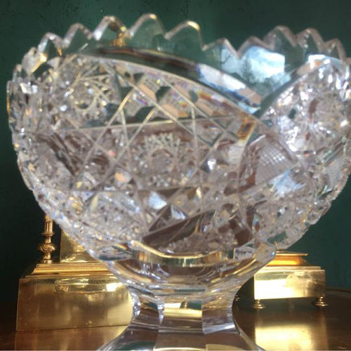 Hand cut lead crystal fruit bowl in fabulous condition