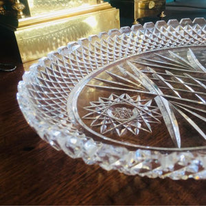 Lovely hand cut lead crystal glass platter with amazing detail in nice condition