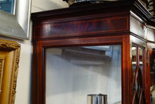 Load image into Gallery viewer, An antique Edwardian quality mahogany inlaid serpentine front display cabinet c.1900