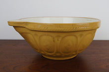 Load image into Gallery viewer, Victorian Earthenware Cornishware clay mixing bowl number 755330