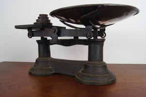 Edwardian cast iron scales with weights and copper bowl